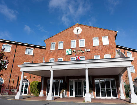 Holiday Inn Corby entrance 